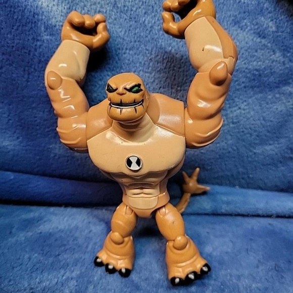 Action Figure Set - Multicolor - Picture 8 of 15